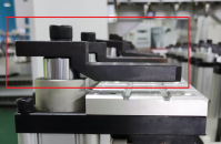 MÁY PHAY CNC 4 TRỤC 16 DAO KẸP LẬT 180 ĐỘ (6 kẹp xoay bàn 5 mét) 13598