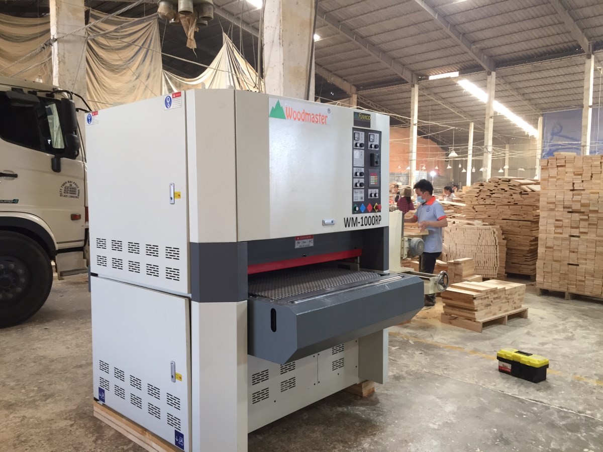 MÁY CHÀ NHÁM THÙNG 2 TRỤC TẢI NẶNG 700MM 7 TẤC 5641