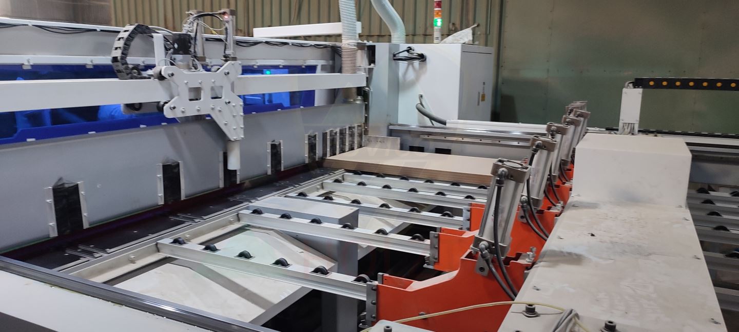 MÁY CƯA PANEL SAW CNC OPTIMIZE ( full option, pm cắt tối ưu) 11148